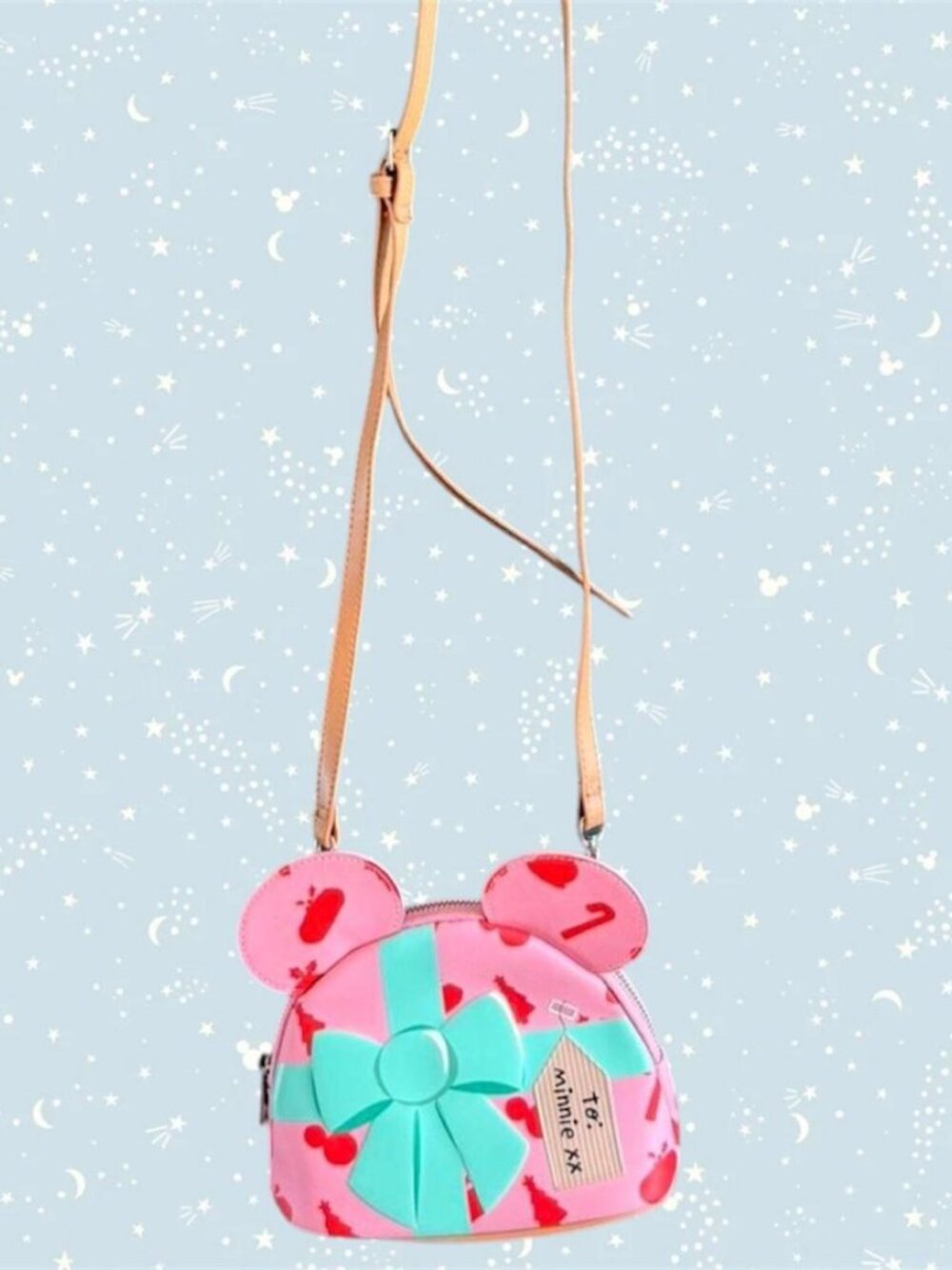 Bioworld Disney Minnie Mouse Christmas present pink gift crossbody bag